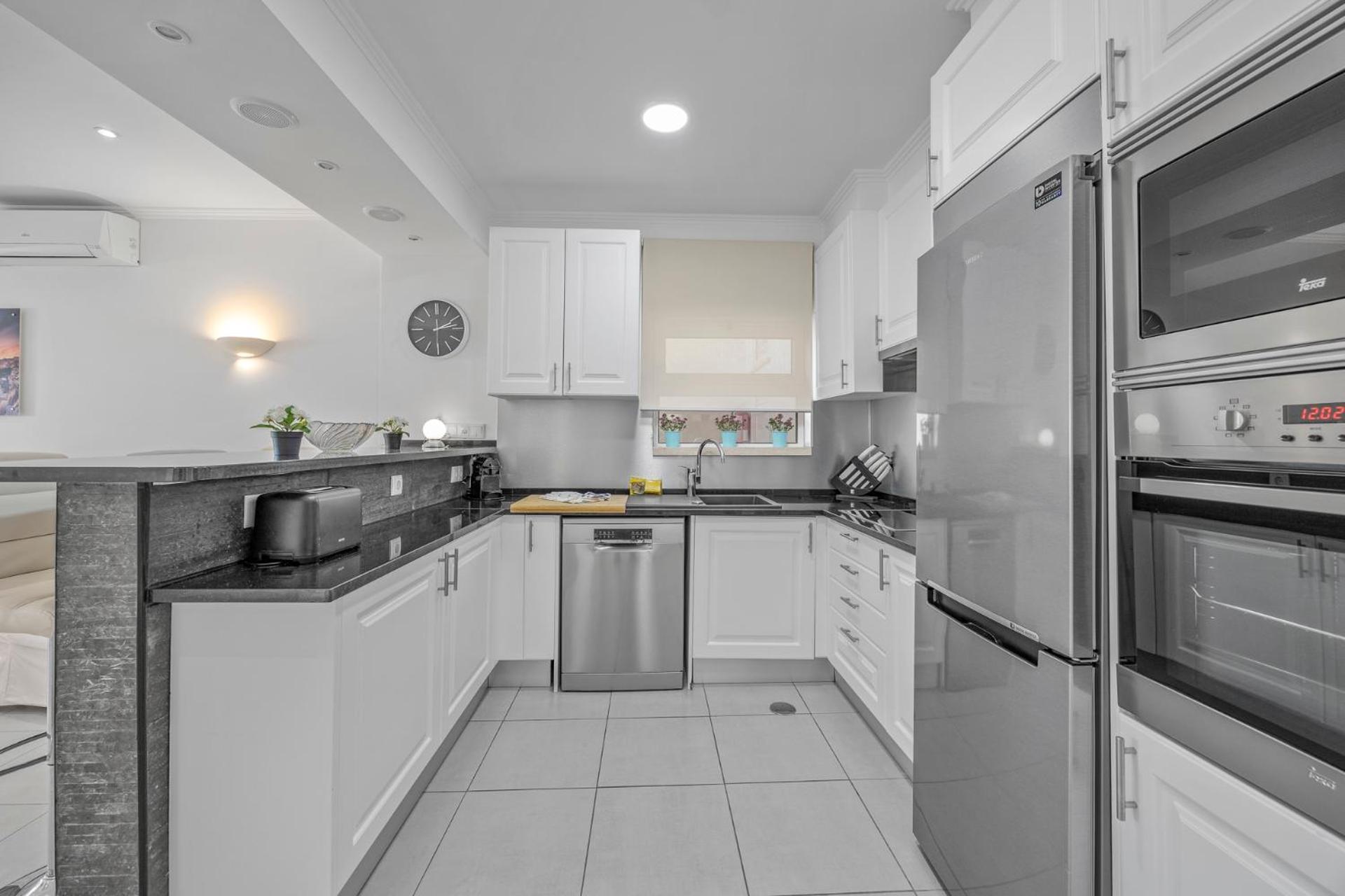 Old Town Beach Apartments البوفيرا المظهر الخارجي الصورة